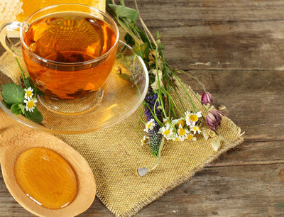 10 Benefits of Herbal Tea for Health & Happiness