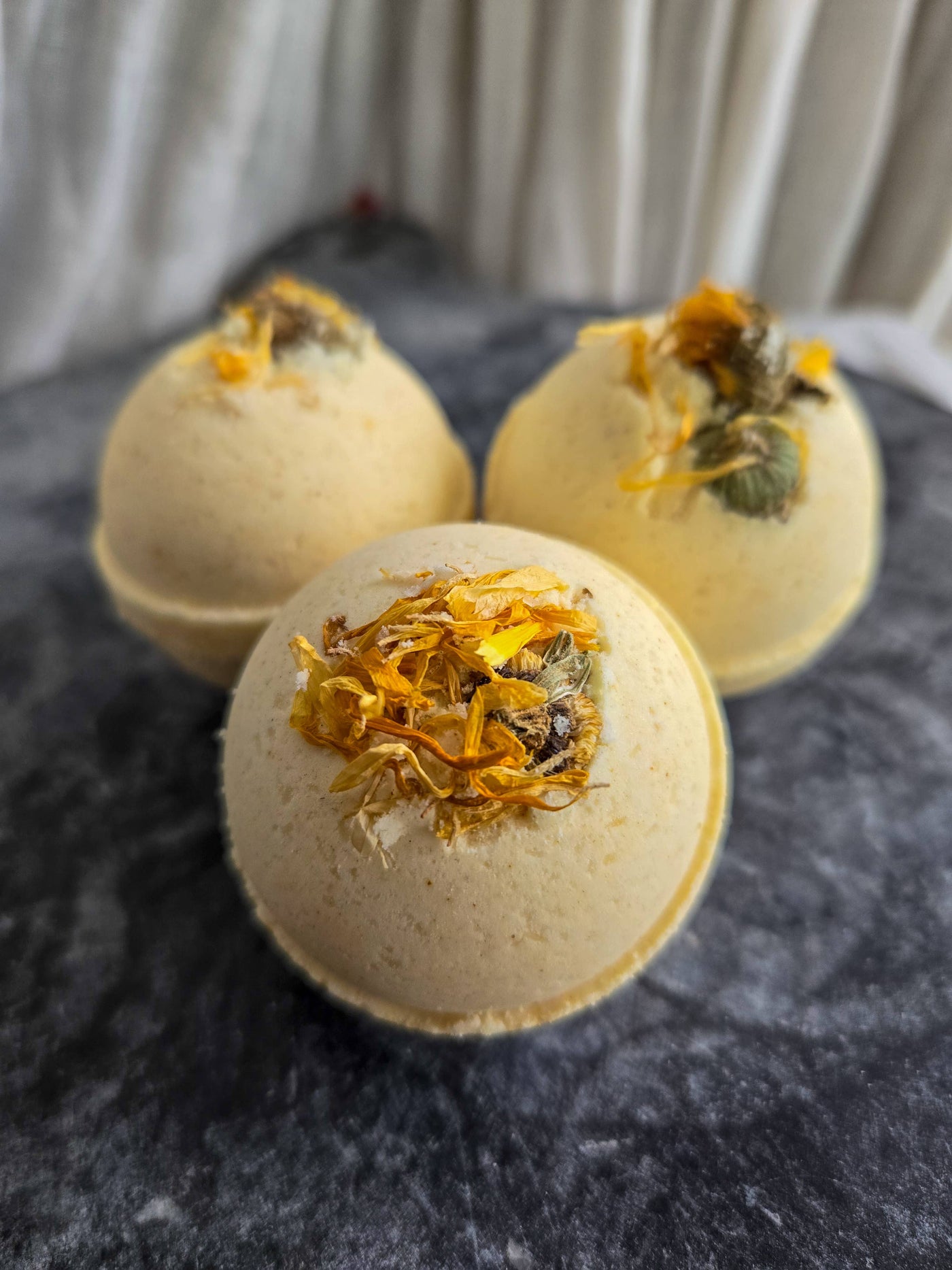 Sun Dancer | Natural Bath Bomb