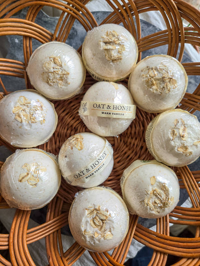 Oat and Honey | Natural Bath Bomb